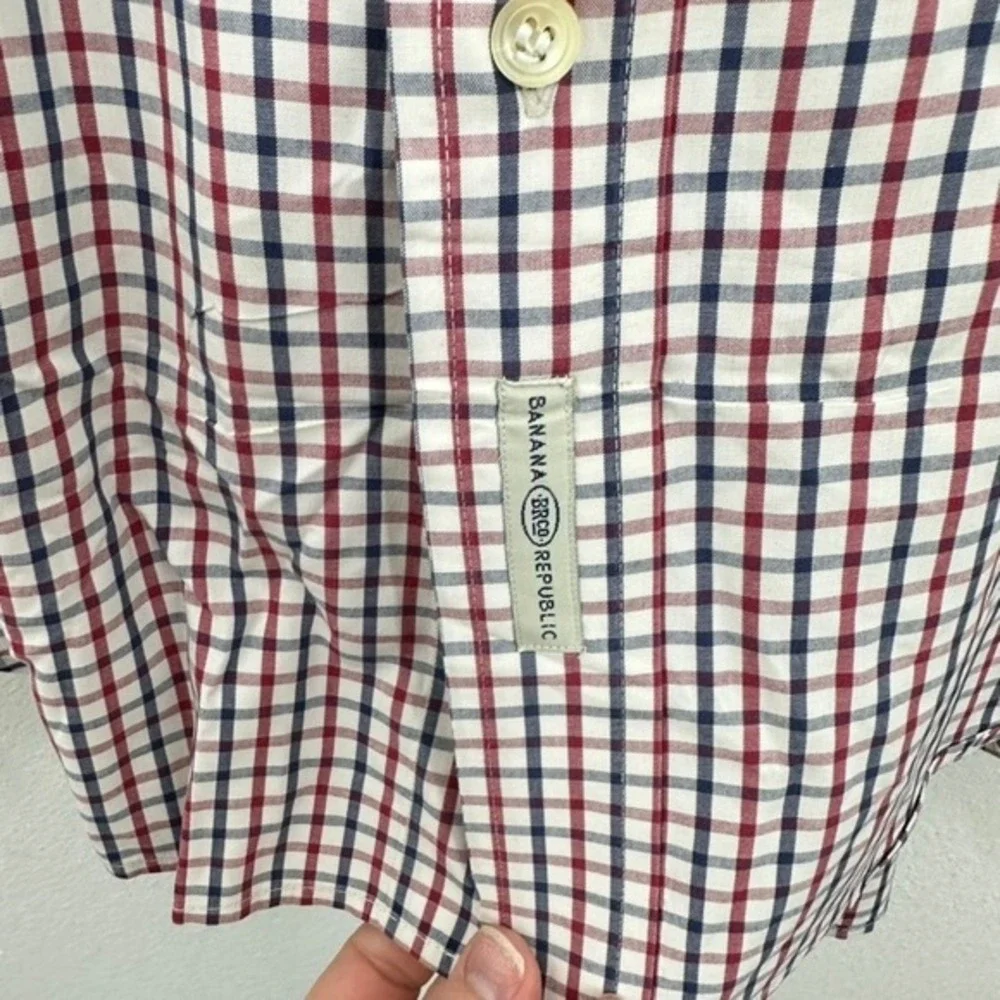 Banana Republic Men's Button Down Shirt Long Sleeve Checkered Plaid Classic Fall